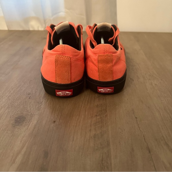 Vans Paradoxxx Porcelain Rose/Black Classic Shoes Size US Men 11 - Picture 3 of 6